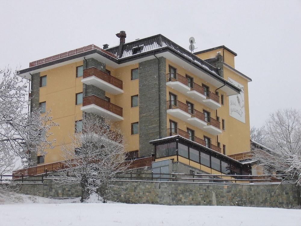 Hotel Miravalle Oulx Kültér fotó