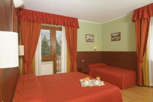 Hotel Miravalle Oulx Kültér fotó